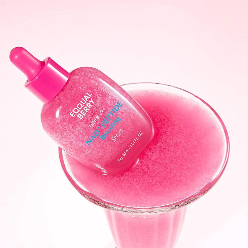 EQQUALBERRY Lush Blush NAD+ Peptide Boosting Serum texture — EmartGCC Kuwait