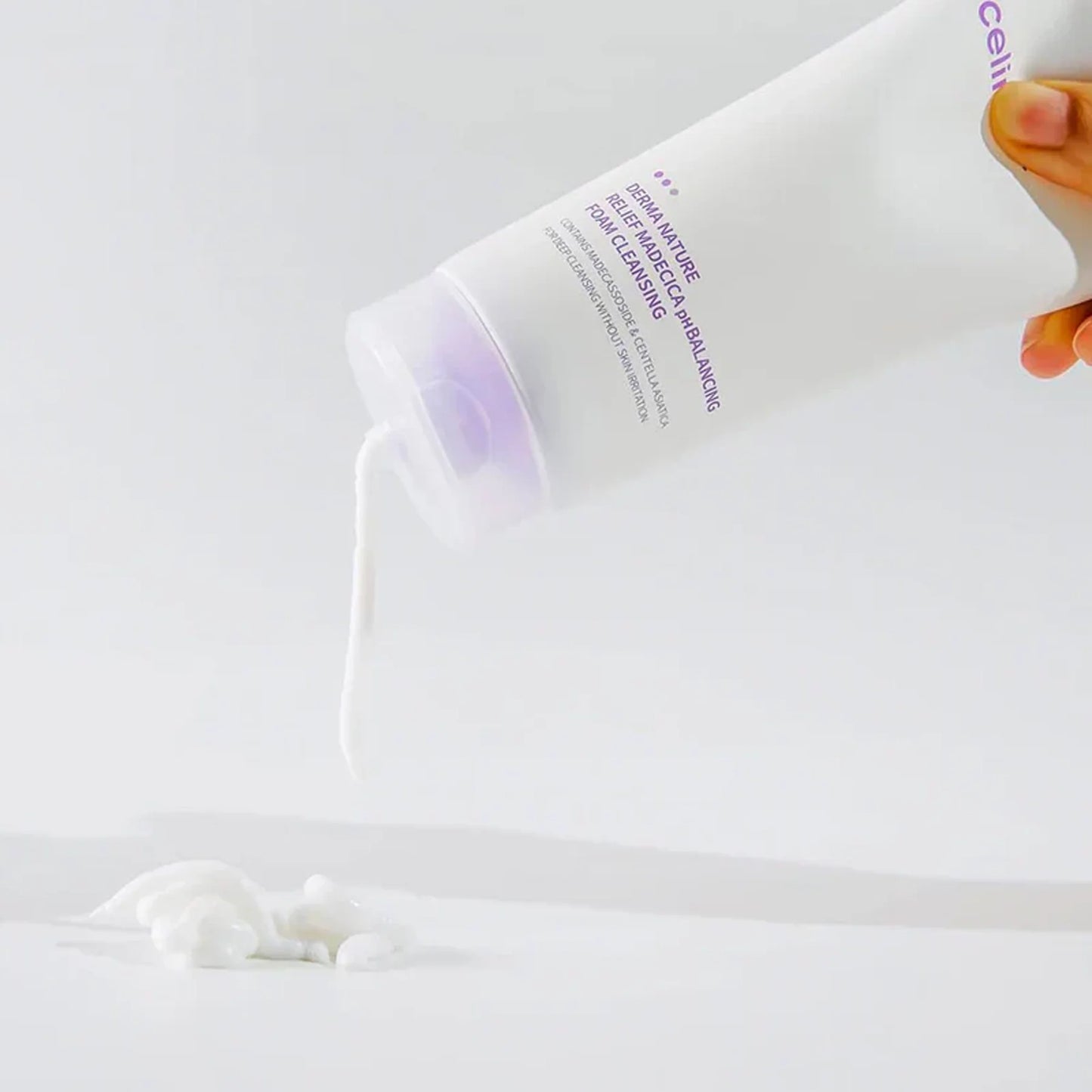 Celimax Derma Nature Relief Madecica ph Balancing Foam Cleansing - 150ml